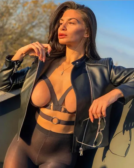 agnes-cougar-issy-les-moulineaux